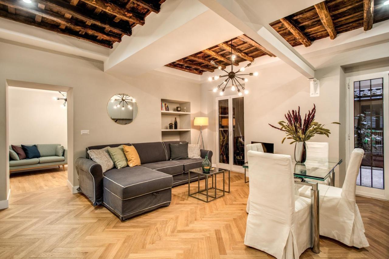 Trevi Fountain Superior 3 Bdr Appartement *